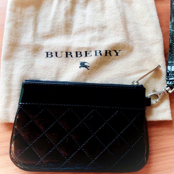 Authentic BURBERRY clutch wallet - Picture 5 of 8